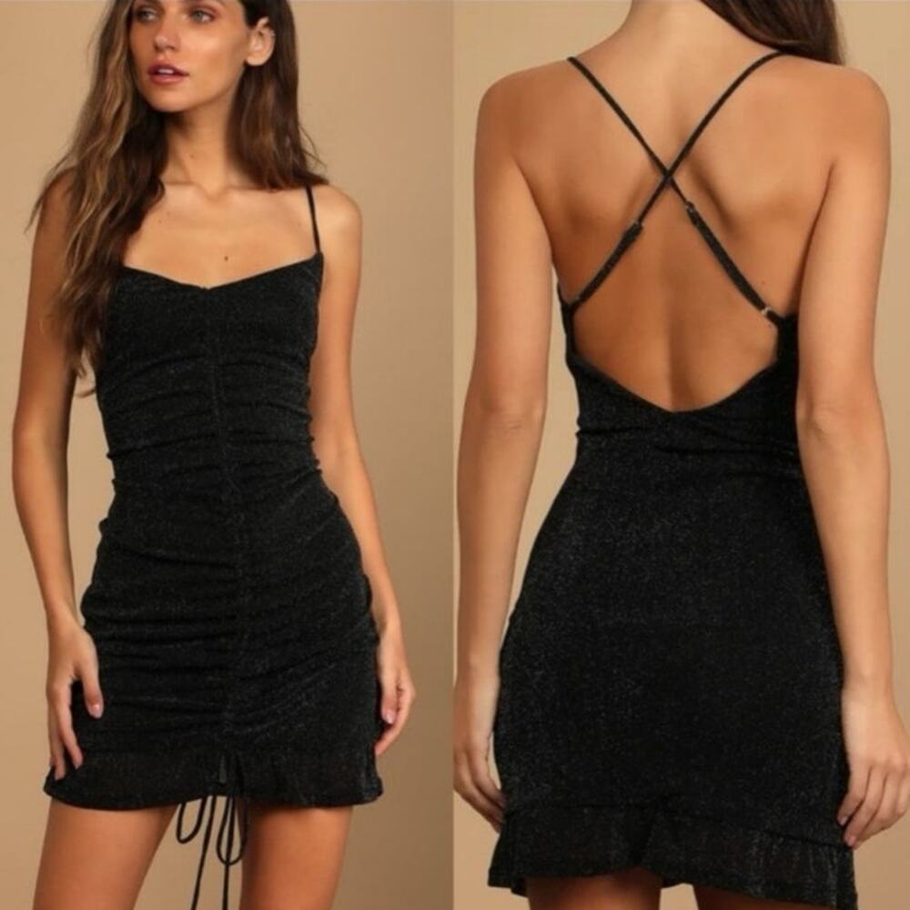 Lulu’s Black Sparkly Ruched Bodycon
Mini Dress size S NWT